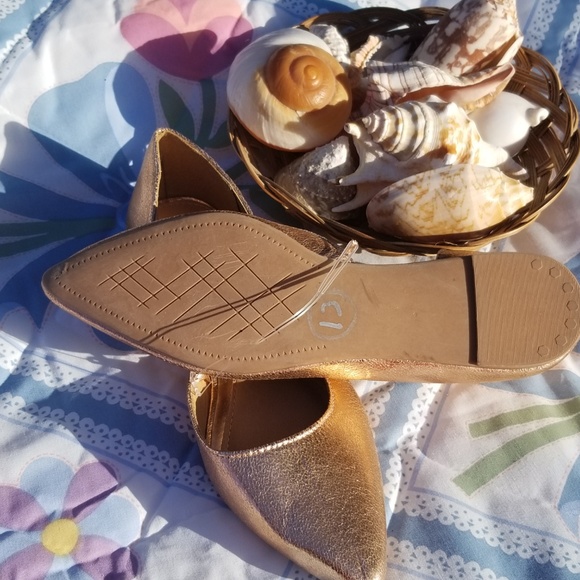 Liz Cole Rose Gold Metallic Side Scoop Flat NWOB 7 - Picture 4 of 6